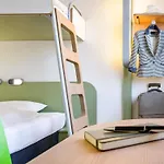 Ibis Budget Les Chaumes Hotel
