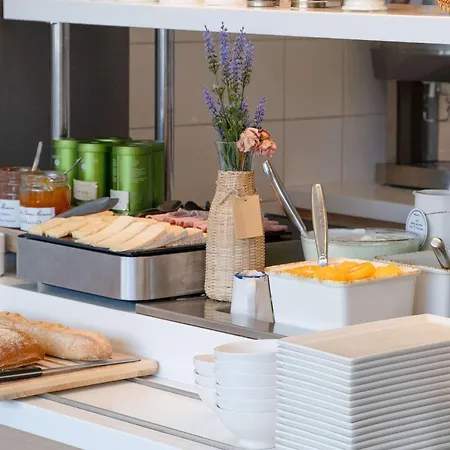 Ibis Budget Les Chaumes Hotel