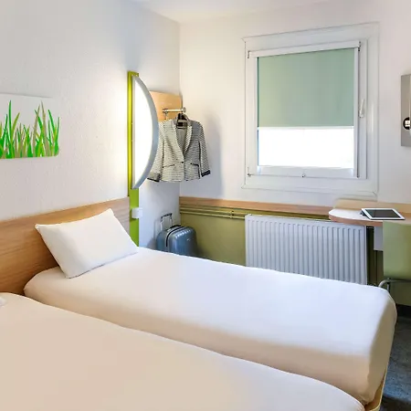 Ibis Budget Les Chaumes Hotel Montauban