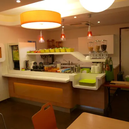 Ibis Budget Les Chaumes