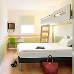 Ibis Budget Les Chaumes 2* Montauban