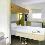 Hotel Ibis Budget Les Chaumes Montauban