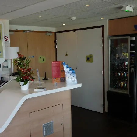 Hotel Ibis Budget Les Chaumes 2*