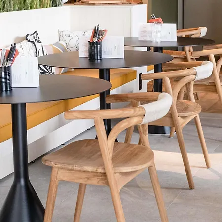 מלון Ibis Budget Les Chaumes