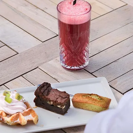 Ibis Budget Les Chaumes מלון 2*