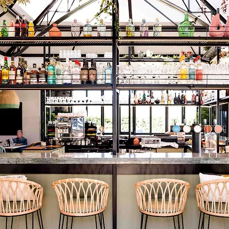 Ibis Budget Les Chaumes מלון 2*