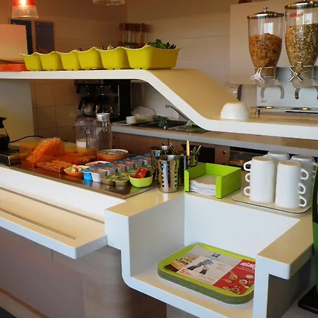 Ibis Budget Les Chaumes 2*