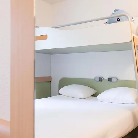 Ibis Budget Les Chaumes 2*