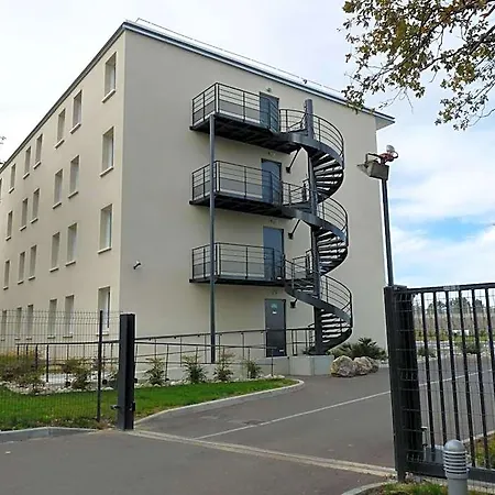 Ibis Budget Les Chaumes Otel Montauban