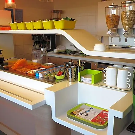 Ibis Budget Les Chaumes