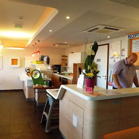 Hotel Ibis Budget Les Chaumes